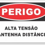 Alta Tensão Mantenha Distância - adesivo-20-x-30-cm