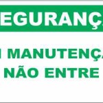 Em Manutenção Não Entre - adesivo-15-x-20-cm