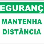 Mantenha Distância - adesivo-15-x-20-cm