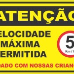 Velocidade Máxima Permitida 5 KM - adesivo-15-x-20-cm