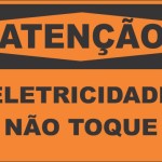 Eletricidade não Toque - adesivo-15-x-20-cm