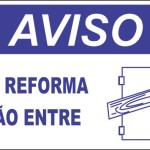 Em Reforma Não Entre. - adesivo-15-x-20-cm
